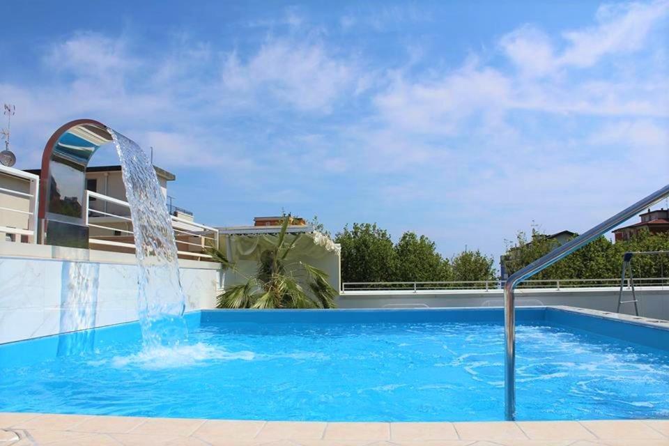 Hotel Anthos Cesenatico Ngoại thất bức ảnh